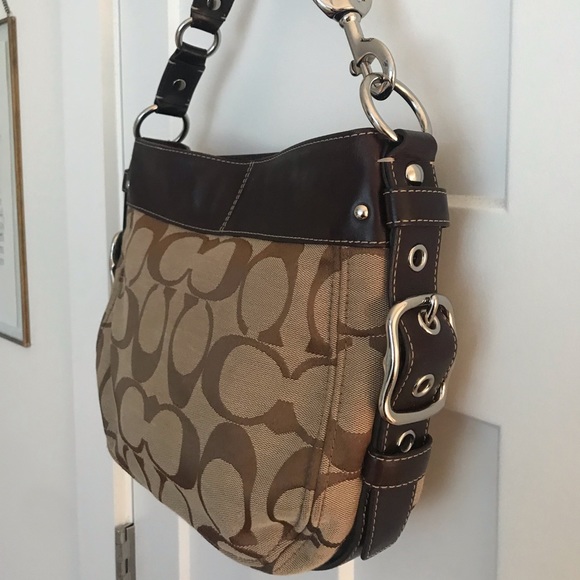 Coach Handbag - Picture 4 of 7